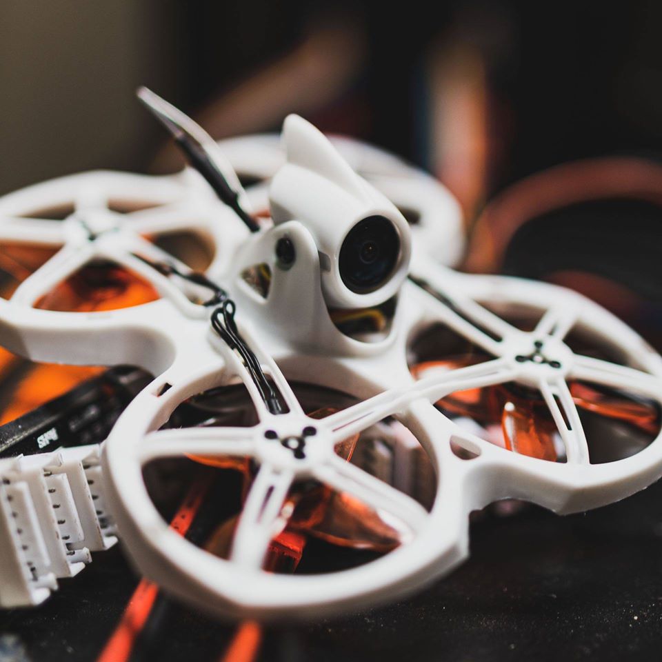 Emax Tinyhawk II 2 RTF FPV Máy - đánh giá và giá Drone Kit With Camera